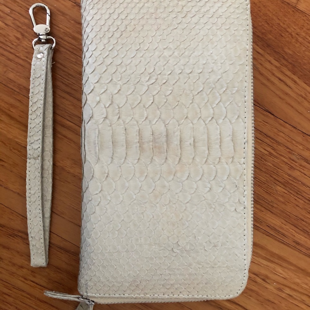 Python Double Zip Clutch Wristlet (Cream)